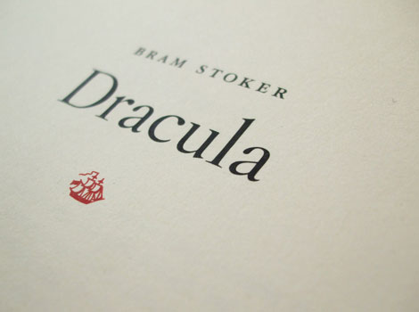 bespoke-editions-dracula-01